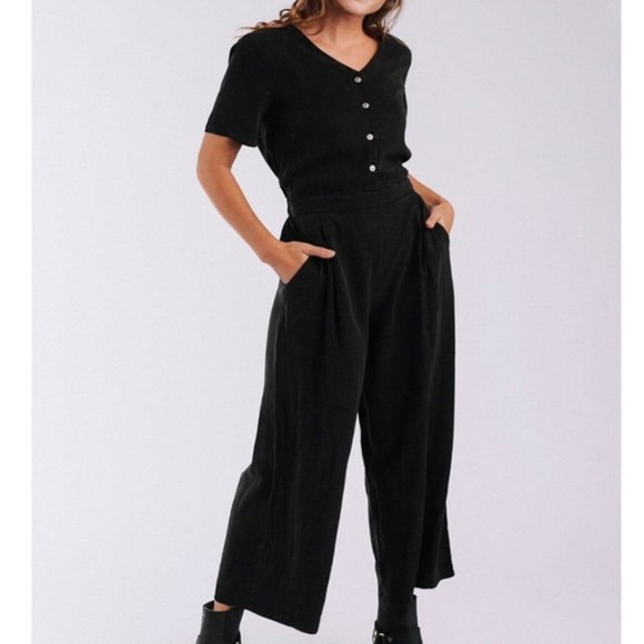 Tea n Rose Adams Wide Leg Black Jumpsuit Size M - Picture 9 of 9